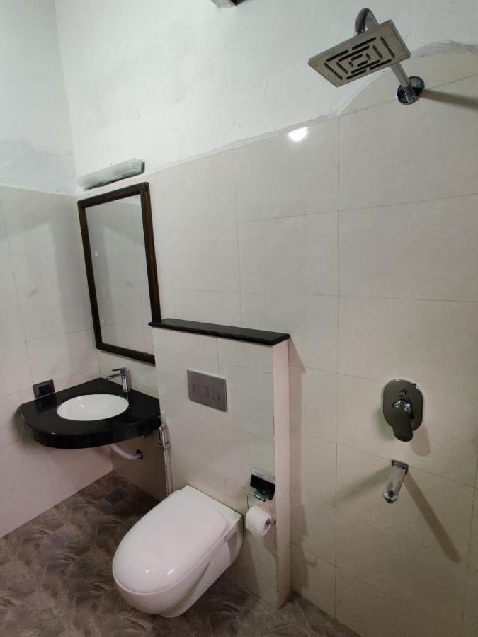 Bardia Forest Resort Bardiya Extérieur photo