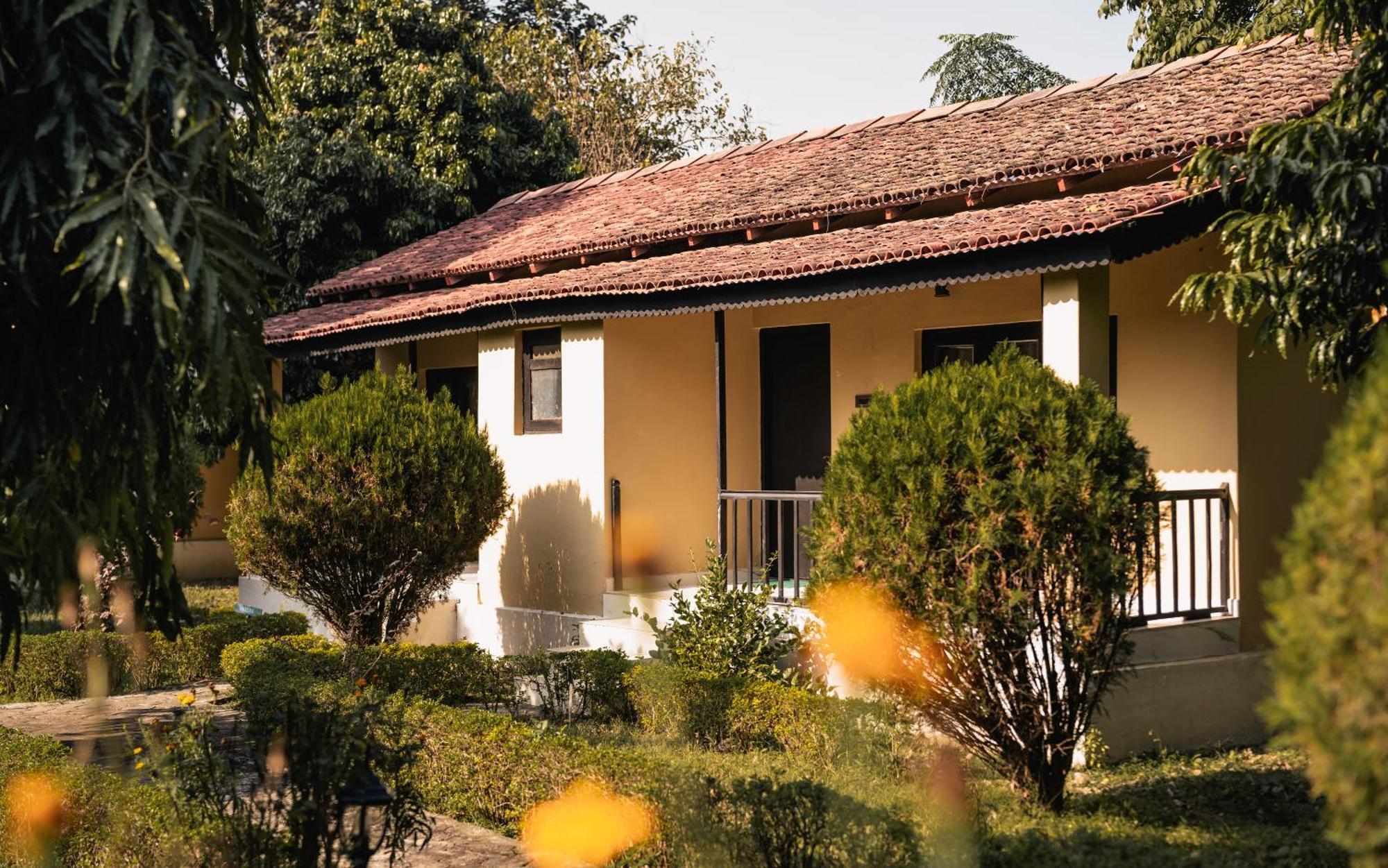 Bardia Forest Resort Bardiya Extérieur photo